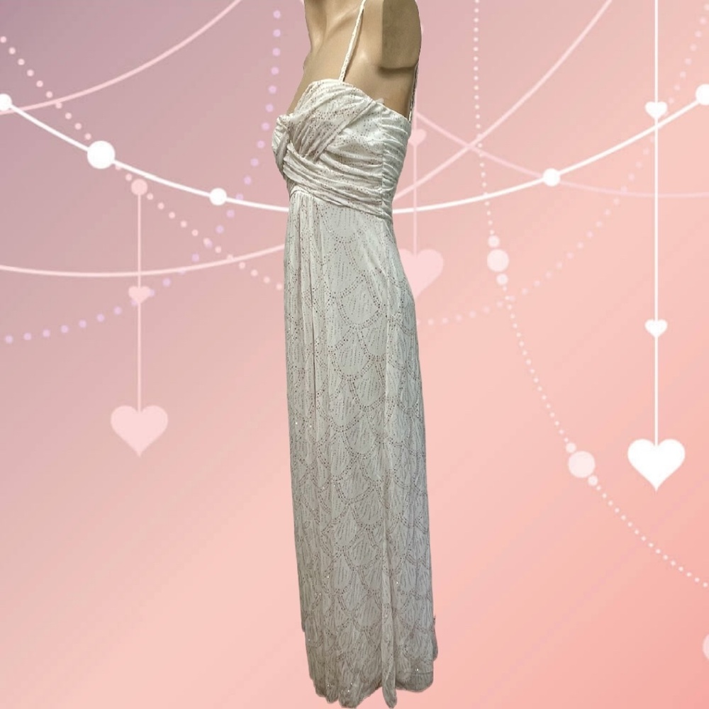 NWT B Darlin Long Jr Dress 5/6 Cream w Gold